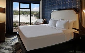 The Brock Niagara Falls-Fallsview, Tapestry Collection by Hilton