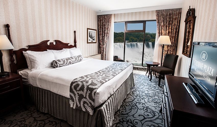 Crowne Plaza Niagara Falls